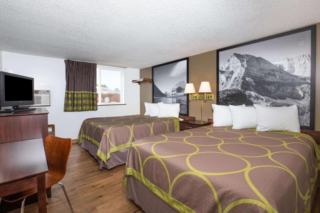 Super 8 By Wyndham Missoula/Brooks Street Otel Dış mekan fotoğraf