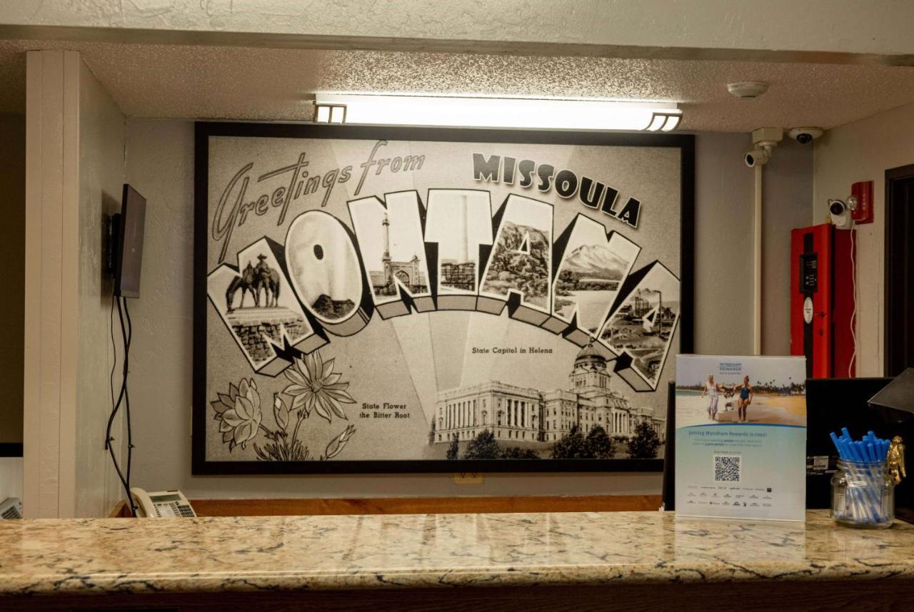 Super 8 By Wyndham Missoula/Brooks Street Otel Dış mekan fotoğraf